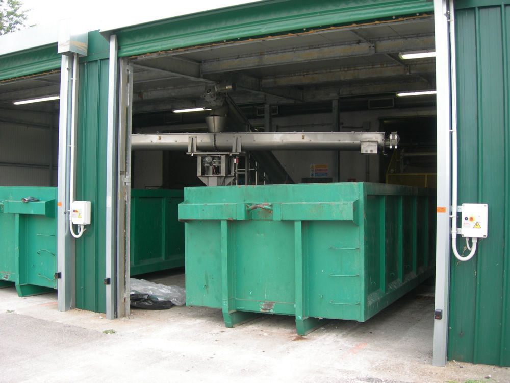 �o�S����ݔ�͙C(j��)