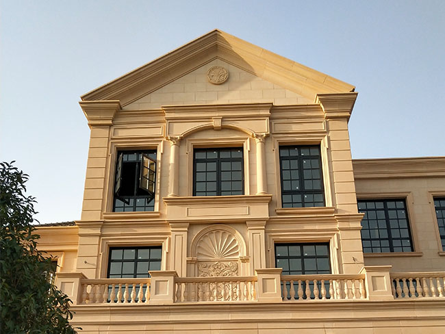 外立面安裝完成