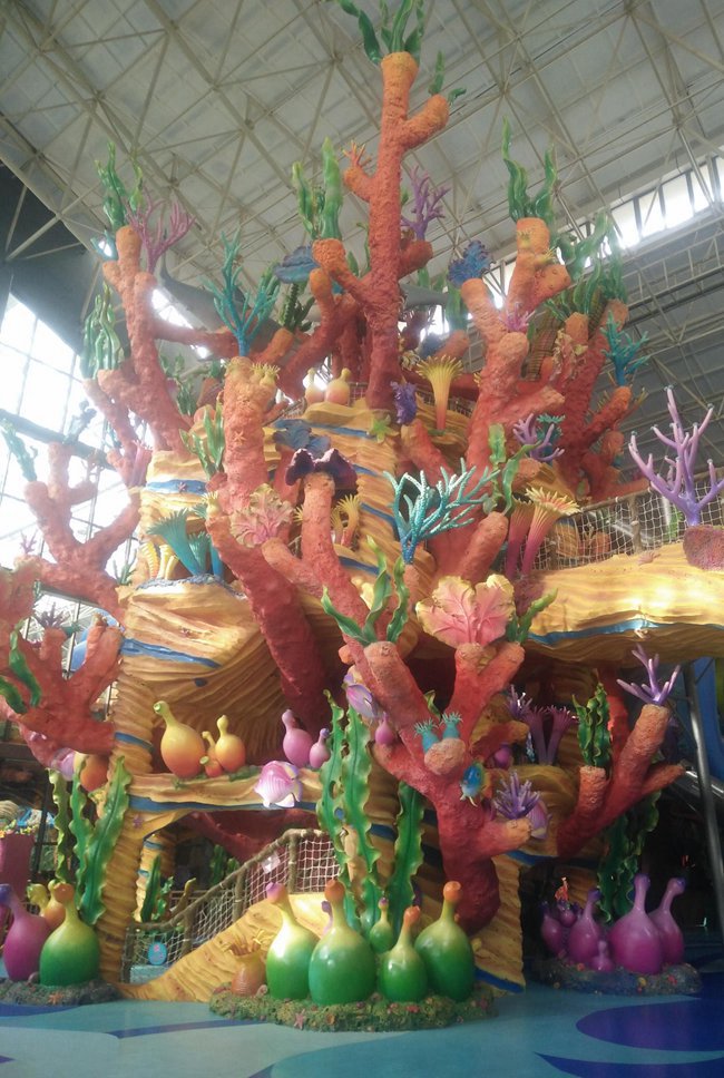 游樂(lè)場(chǎng)