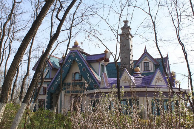 游樂(lè)場(chǎng)